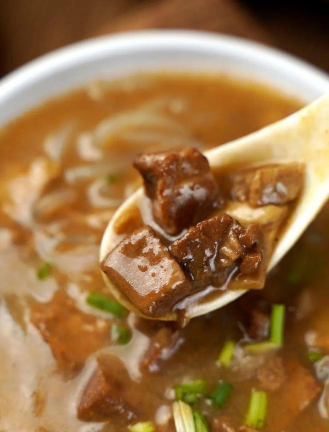 的胡辣汤成为北上广新顶流PG麻将胡了10块钱一碗(图3) 的胡辣汤成为北上广新顶流PG麻将胡了10块钱一碗(图3)