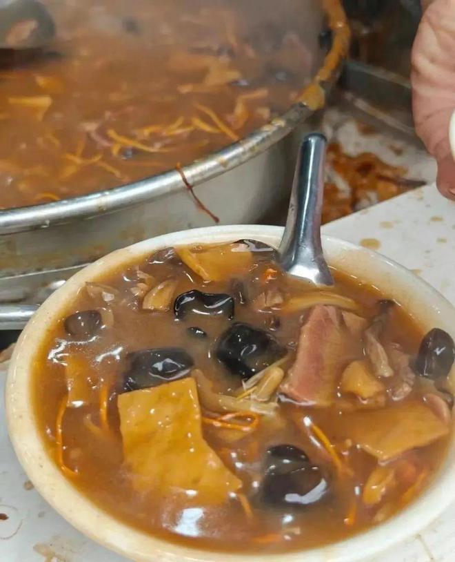 的胡辣汤成为北上广新顶流PG麻将胡了10块钱一碗(图14) 的胡辣汤成为北上广新顶流PG麻将胡了10块钱一碗(图14)