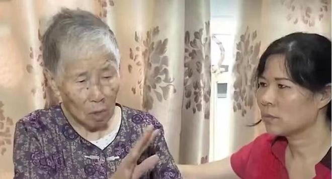 ：啃完三任丈夫啃94岁老母从未工作一天麻将胡了试玩19年湖南55岁巨婴熊丽(图15)