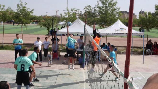 赛暨“工会杯”职工“三大球”体育活动开赛麻将胡了试玩模拟器沙雅群众“三大球”联(图3) 赛暨“工会杯”职工“三大球”体育活动开赛麻将胡了试玩模拟器沙雅群众“三大球”联(图3)