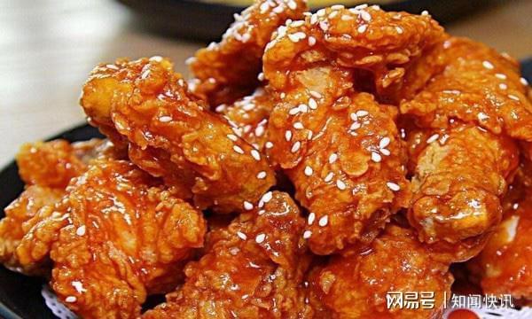 屋炸鸡店：传承韩式匠心点燃城市“烟火气”PG麻将胡了免费试玩模拟器雅安石棉北村韩(图4)