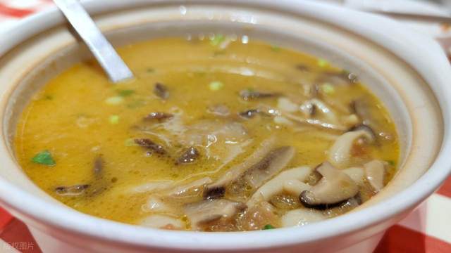 娱乐化外衣下食品安全与法律规制之辩麻将胡了罗永浩“炮轰”西贝预制菜：(图7)